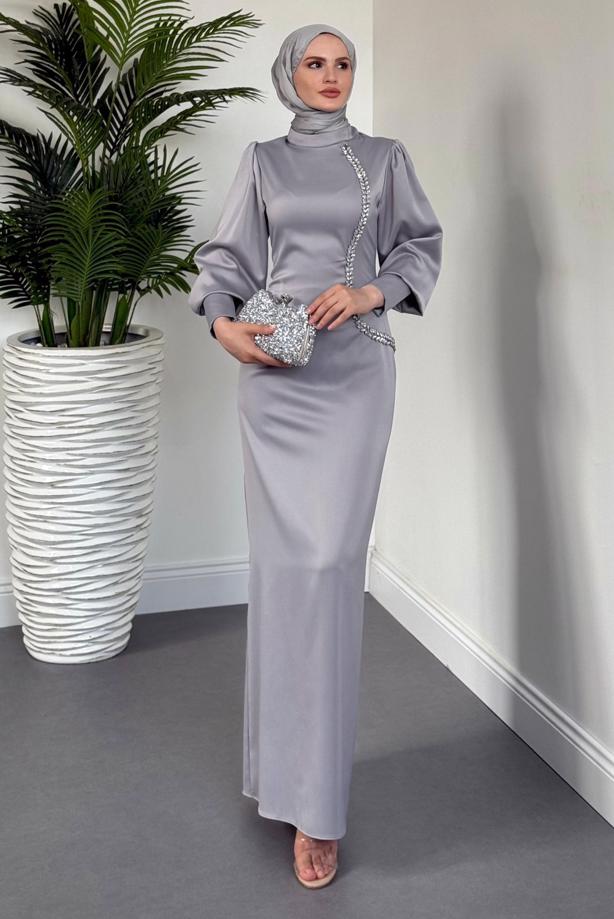 Tesettür giyim GRİ TAŞ DETAYLI ABİYE ELBİSE T 1715 - TRENDTESETTÜR