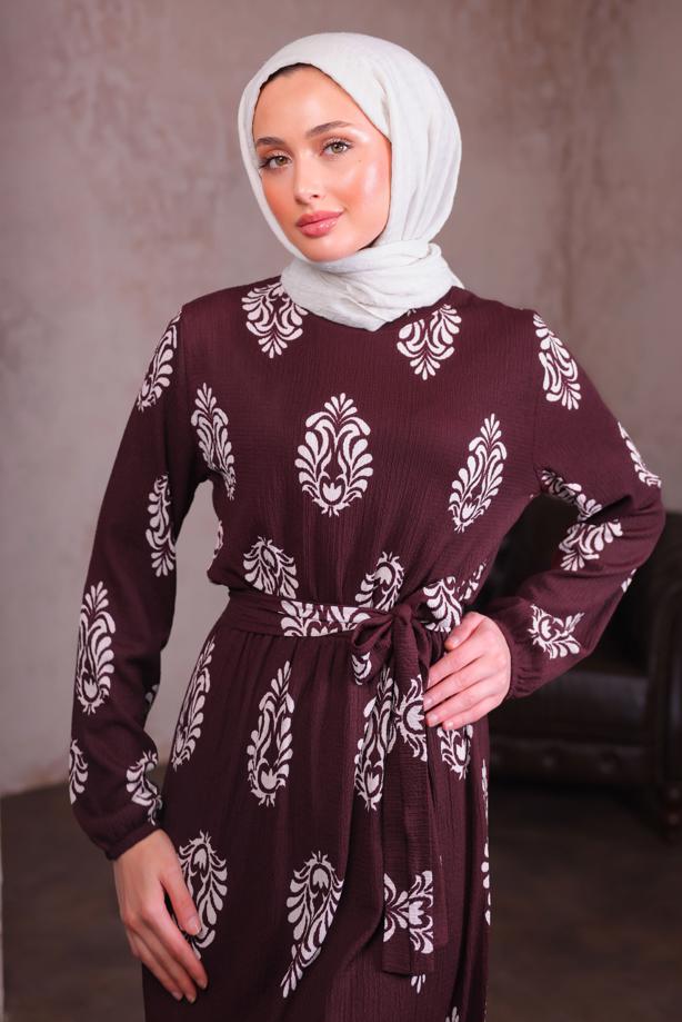 Tesettür giyim BORDO KUŞAKLI DESENLİ ELBİSE T 2684 - TRENDTESETTÜR