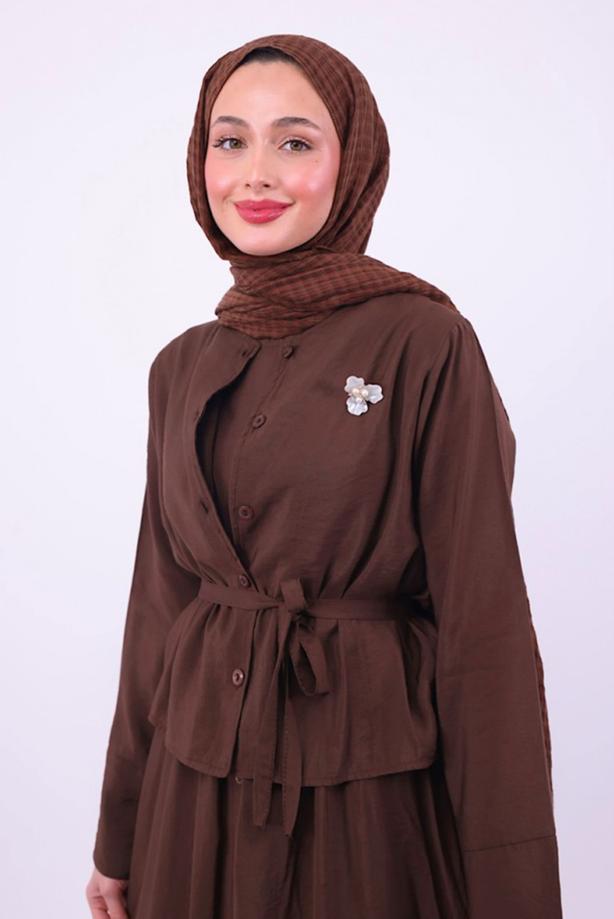 Tesettür giyim KAHVE KUŞAKLI CEKETLİ ELBİSE T 5384 - TRENDTESETTÜR