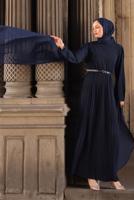 Tesettür giyim LACİVERT KEMERLİ PİLİSELİ ELBİSE T 5784