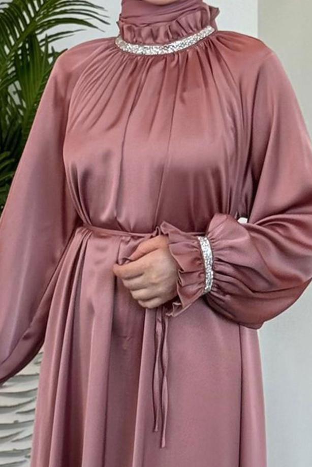 Tesettür giyim PUDRA YAKASI TAŞLI ABİYE ELBİSE T 8441 - TRENDTESETTÜR