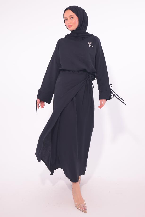 Tesettür giyim SİYAH BROŞLU ETEKLİ TAKIM T 7974 - TRENDTESETTÜR