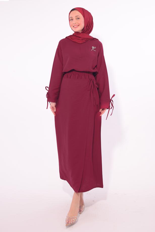 Tesettür giyim BORDO BROŞLU ETEKLİ TAKIM T 7974 - TRENDTESETTÜR