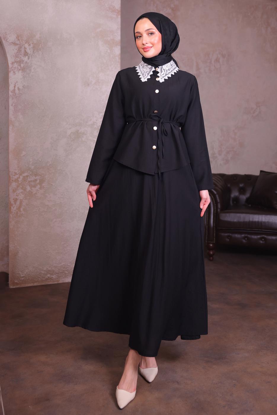 Vêtements hijab NOIR COSTUME À JUPE AVEC DÉTAILS EN DENTELLE T 7984