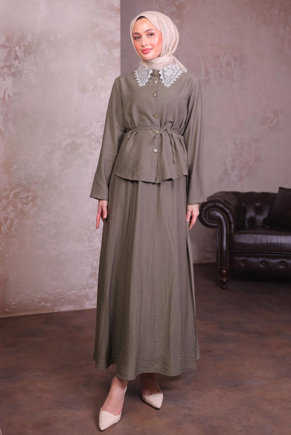 Vêtements hijab VISON COSTUME À JUPE AVEC DÉTAILS EN DENTELLE T 7984