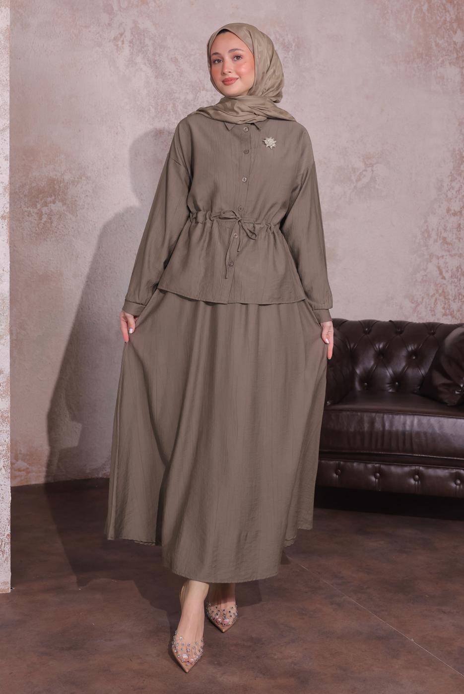 Tesettür giyim KAHVE BROŞLU ETEKLİ TAKIM T 9274	
