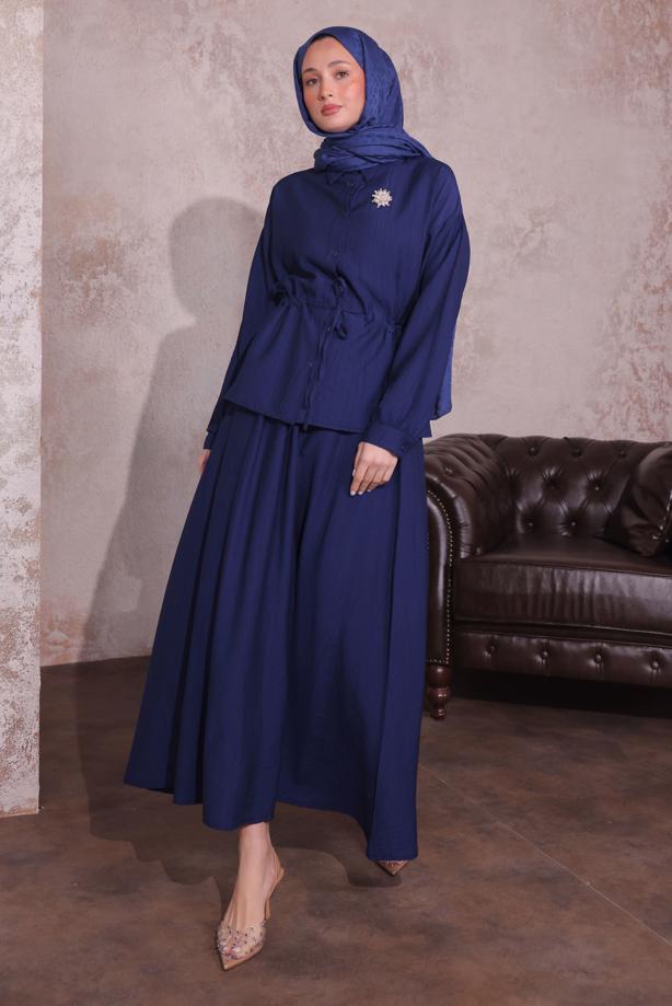 Tesettür giyim LACİVERT BROŞLU ETEKLİ TAKIM T 9274	 - TRENDTESETTÜR