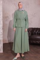 Tesettür giyim YEŞİL BROŞLU ETEKLİ TAKIM T 9274	