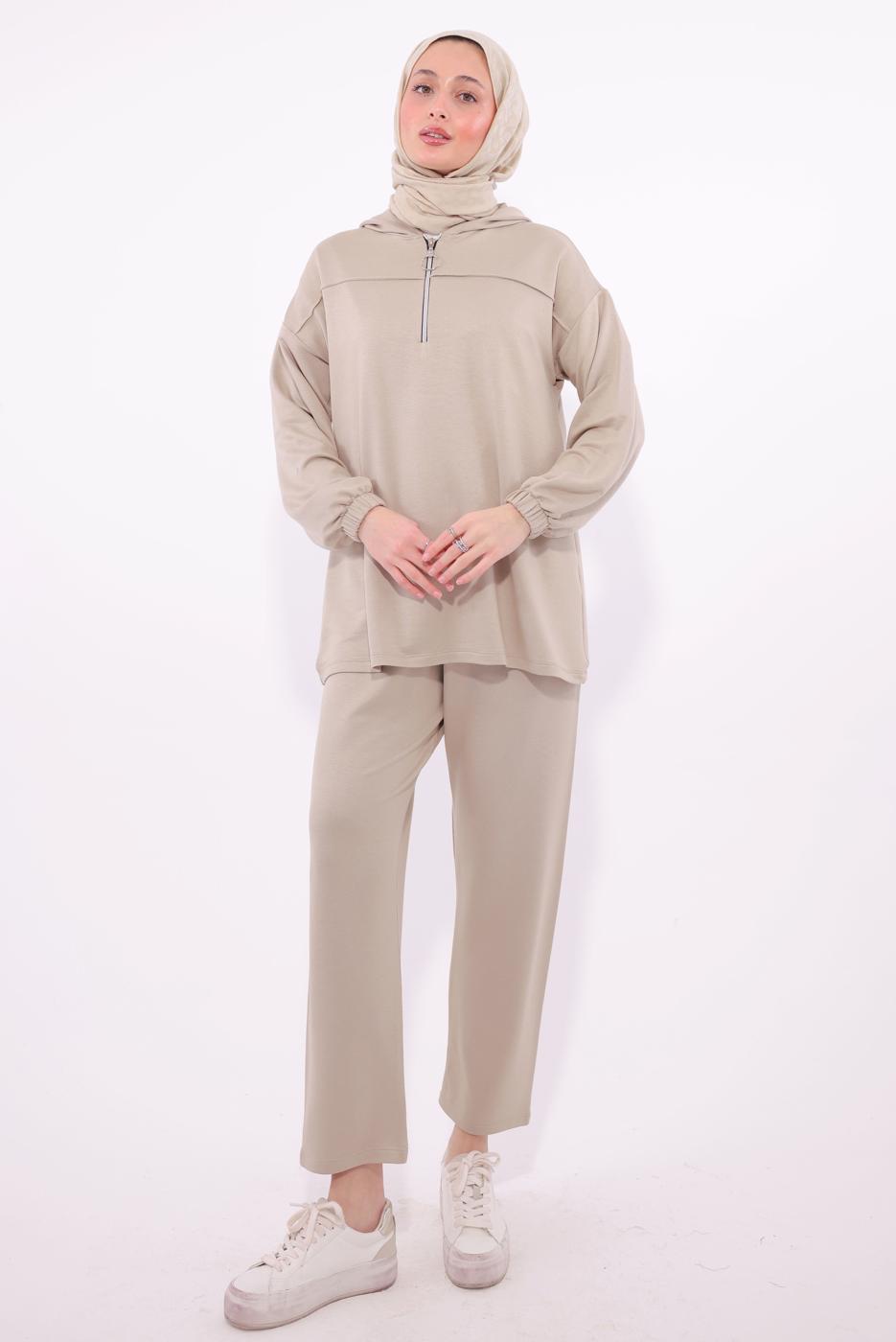 Tesettür giyim BEJ KAPÜŞONLU PANTOLONLU TAKIM T 1074
