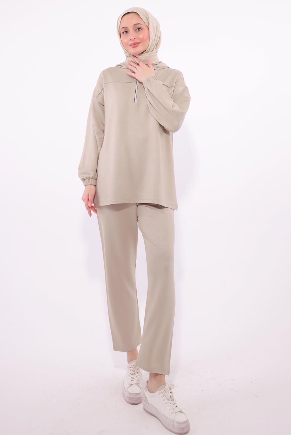 Tesettür giyim BEJ KAPÜŞONLU PANTOLONLU TAKIM T 1074