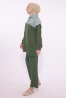 Tesettür giyim HAKİ ÇİZGİLİ PANTOLONLU TAKIM T 1274