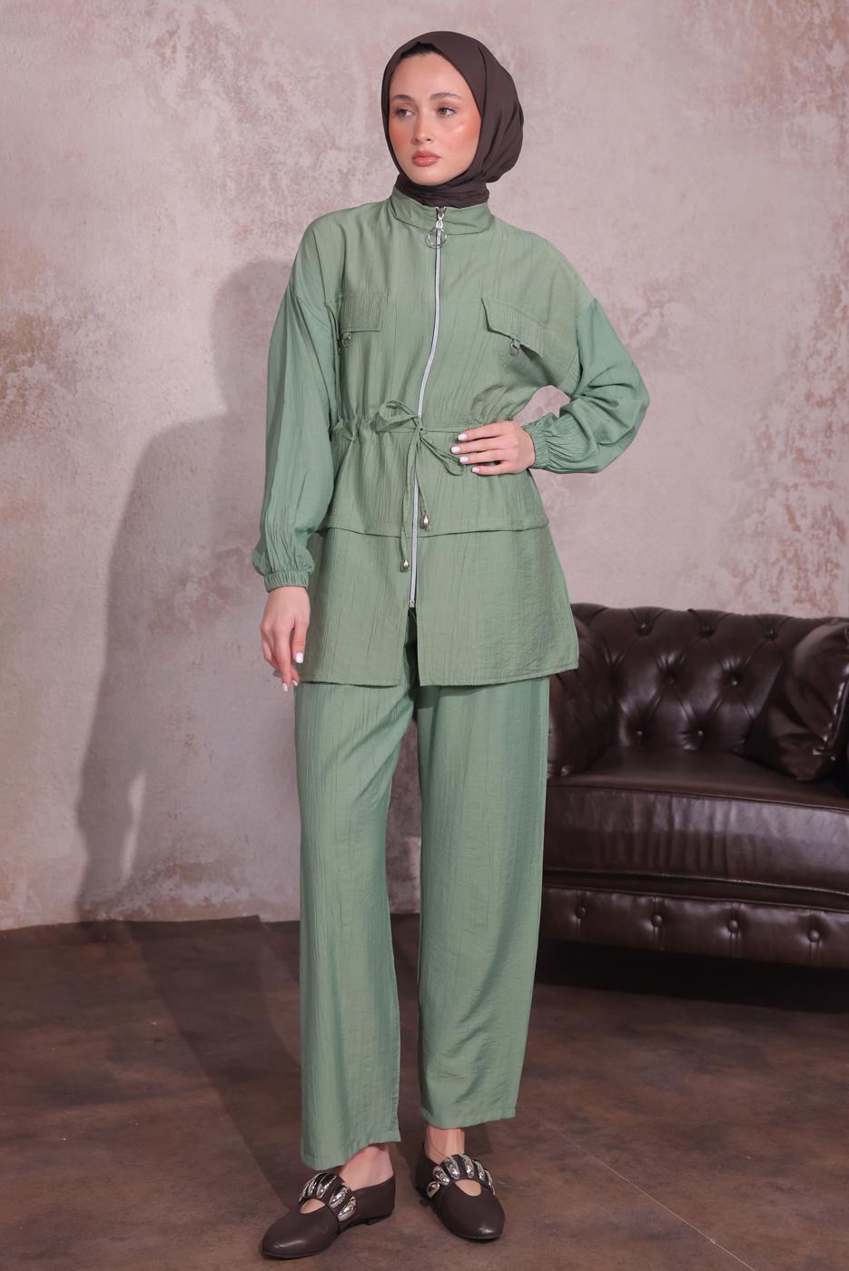Tesettür giyim YEŞİL BELİ BÜZGÜLÜ PANTOLONLU TAKIM T 3374