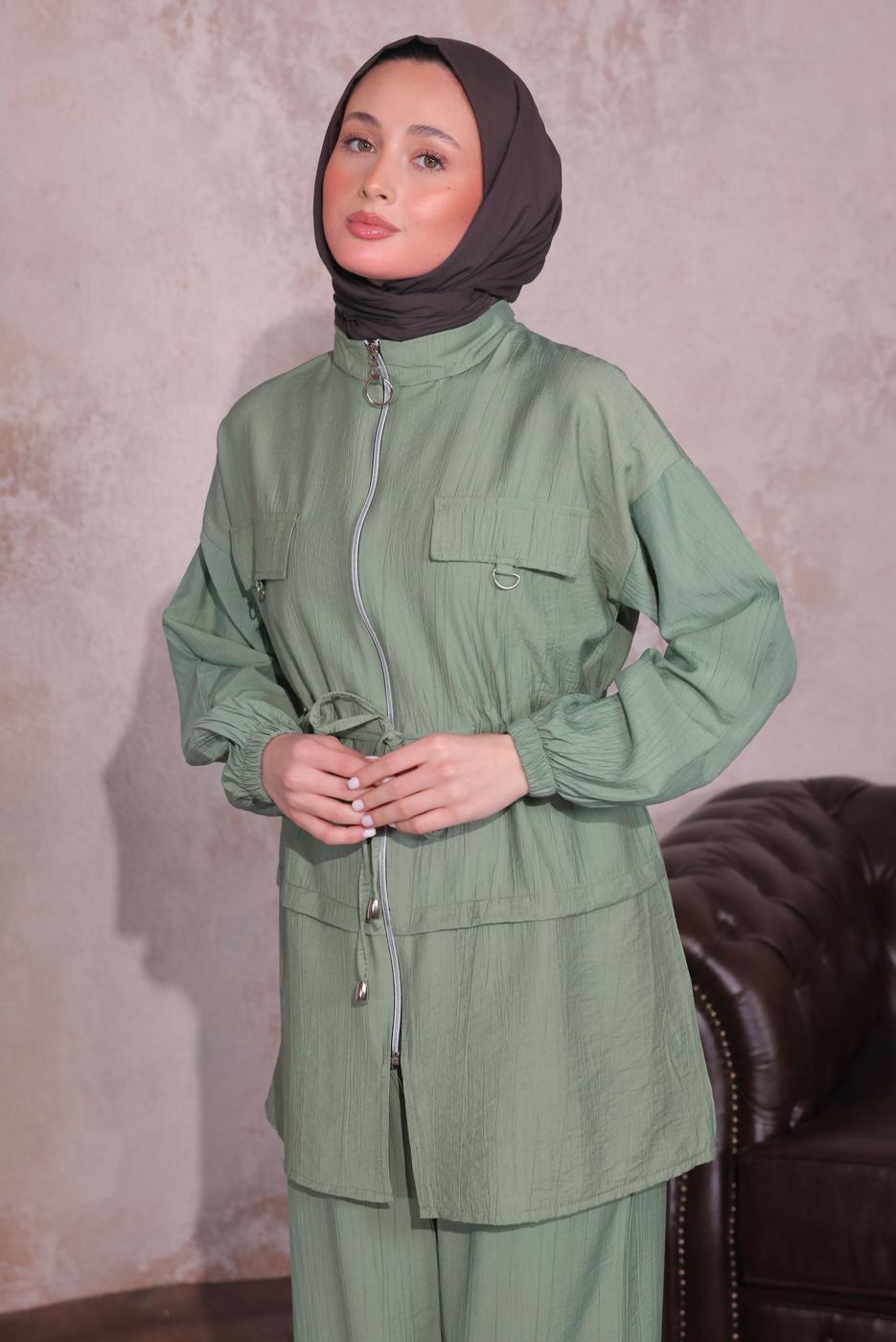 Tesettür giyim YEŞİL BELİ BÜZGÜLÜ PANTOLONLU TAKIM T 3374