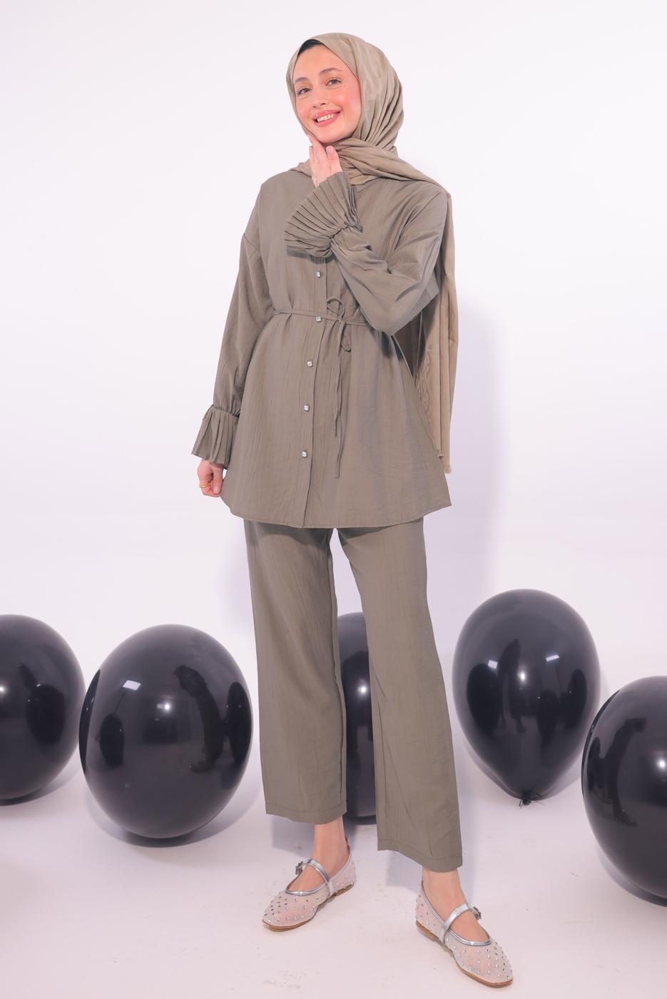 Tesettür giyim VİZON PİLİSE DETAYLI PANTOLONLU TAKIM T 3474