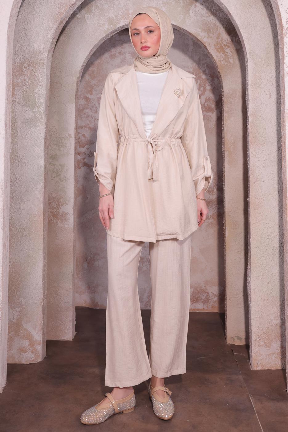Hijab clothing BEIGE PANTS SUIT WITH BROOCH T 3674