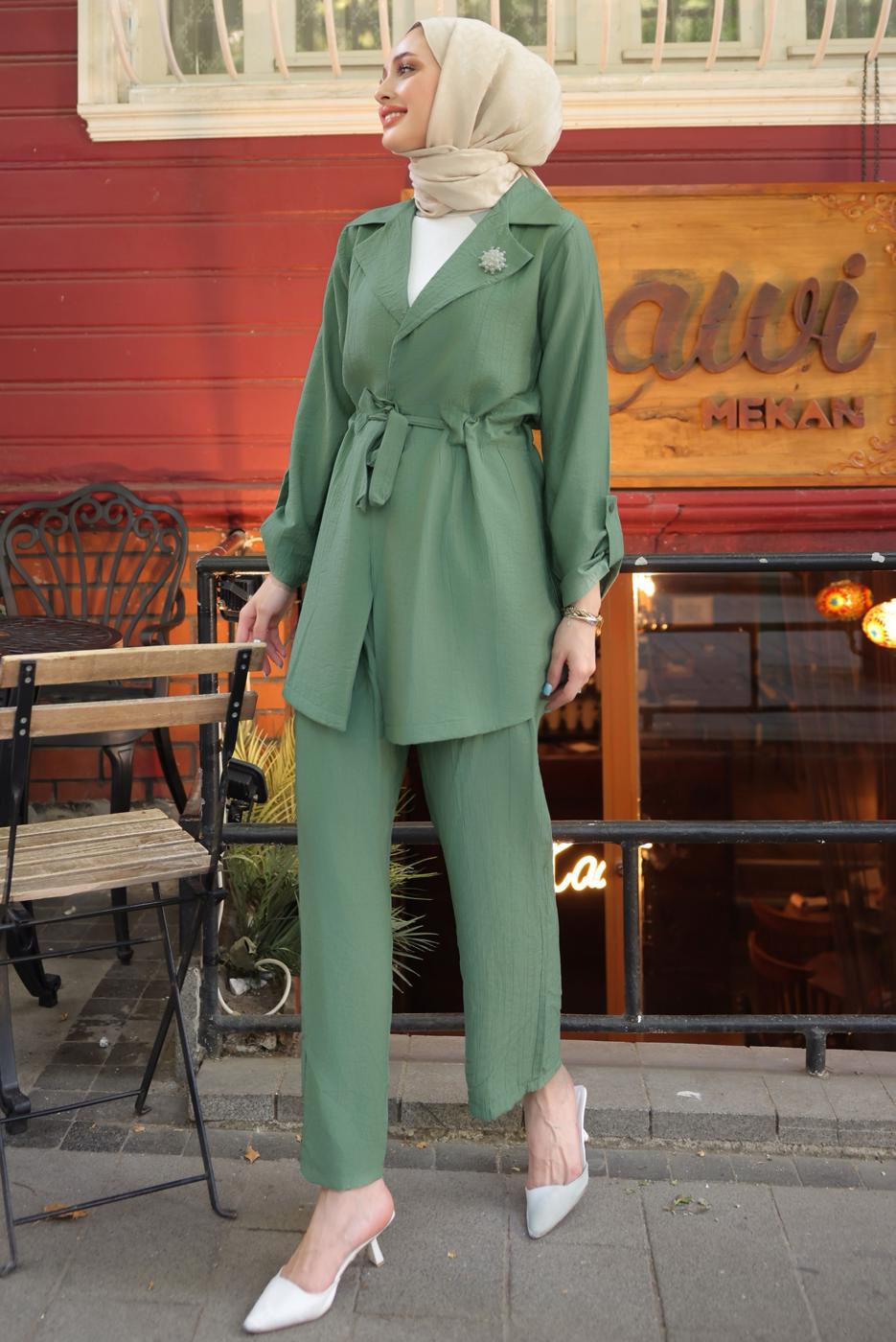 Hijab clothing GREEN PANTS SUIT WITH BROOCH T 3674