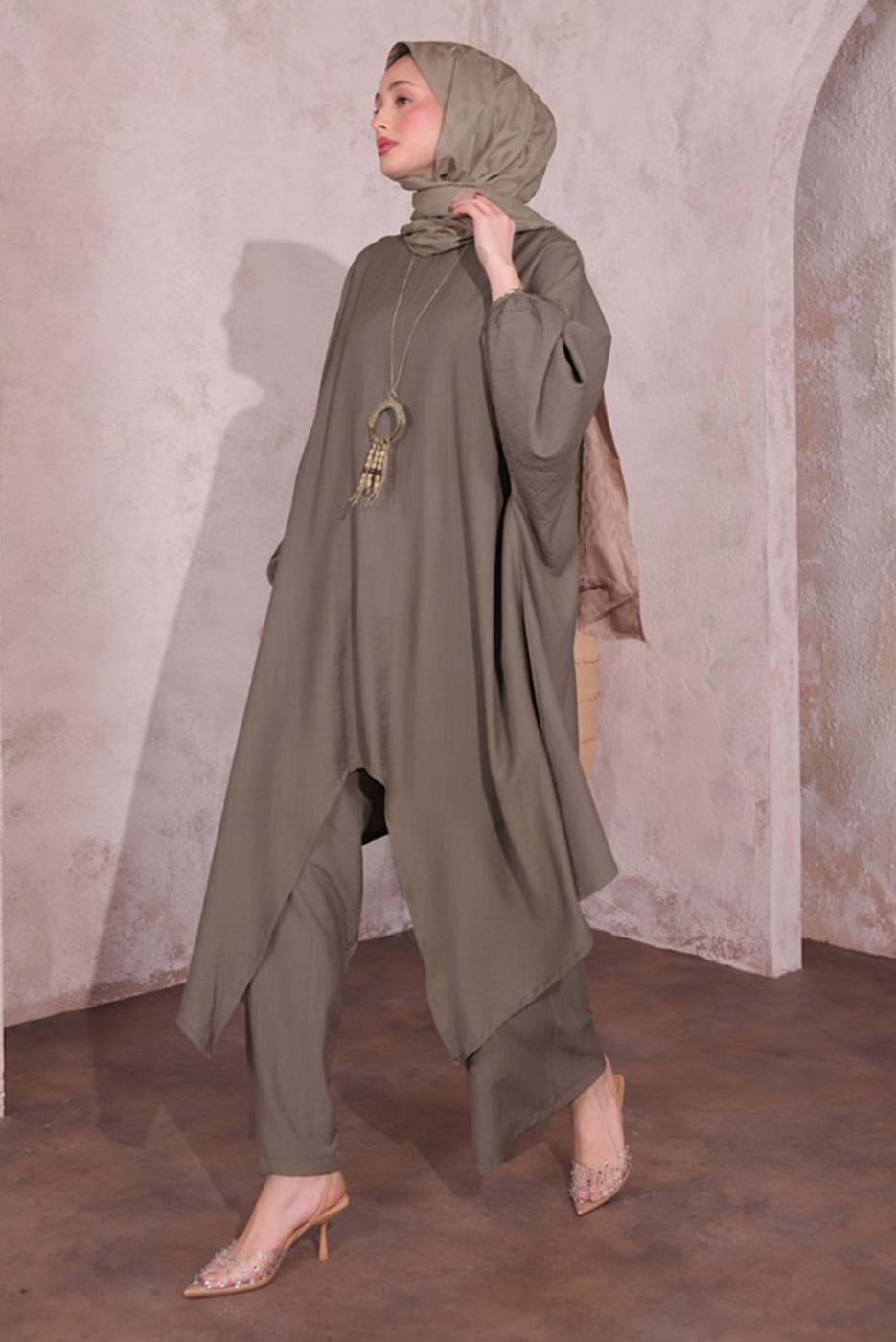 Tesettür giyim VİZON KOLYELİ SALAŞ PANTOLONLU TAKIM T 5674