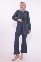 Tesettür giyim GRİ KOLYE DETAYLI PANTOLONLU TAKIM T 7674