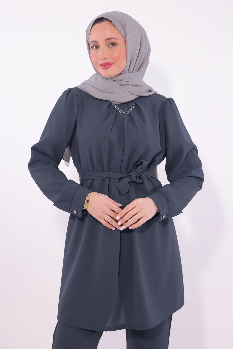 Tesettür giyim GRİ KOLYE DETAYLI PANTOLONLU TAKIM T 7674