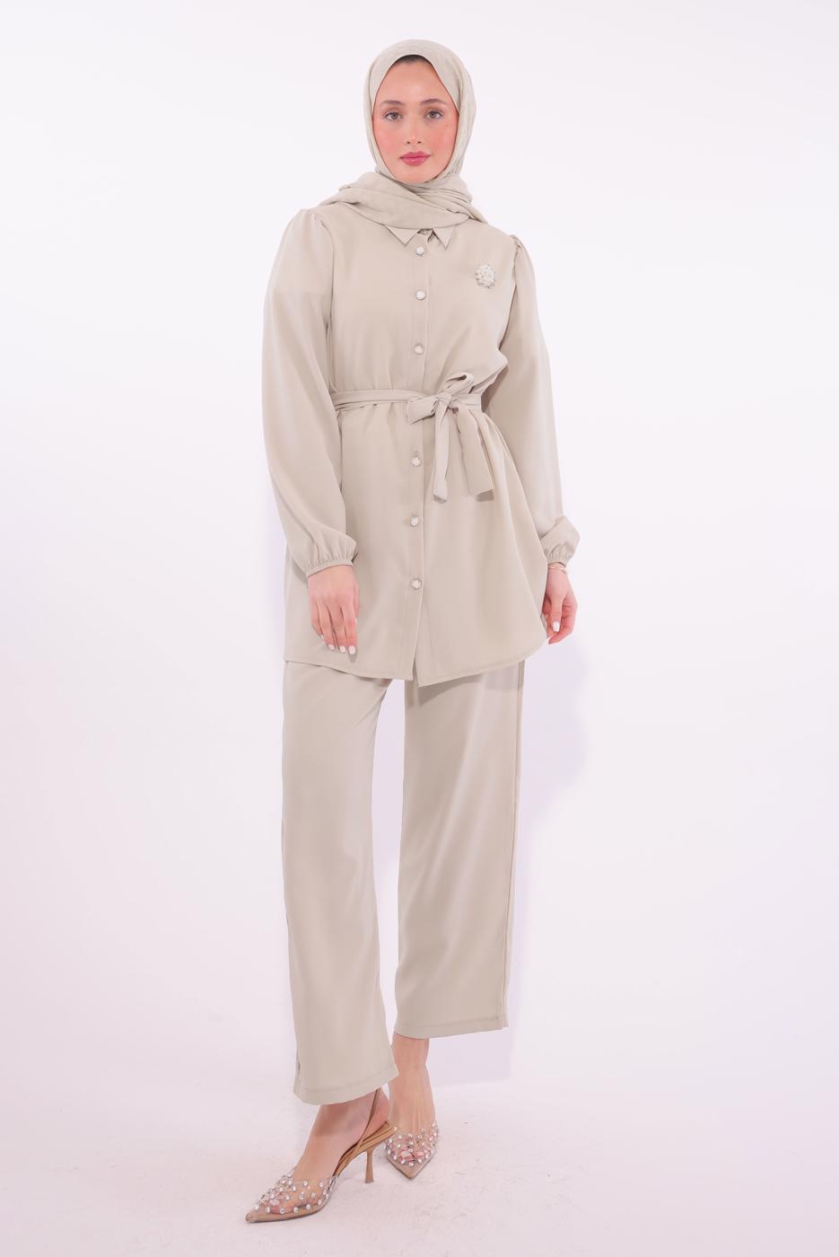 Tesettür giyim BEJ KUŞAKLI PANTOLONLU TAKIM T 8674