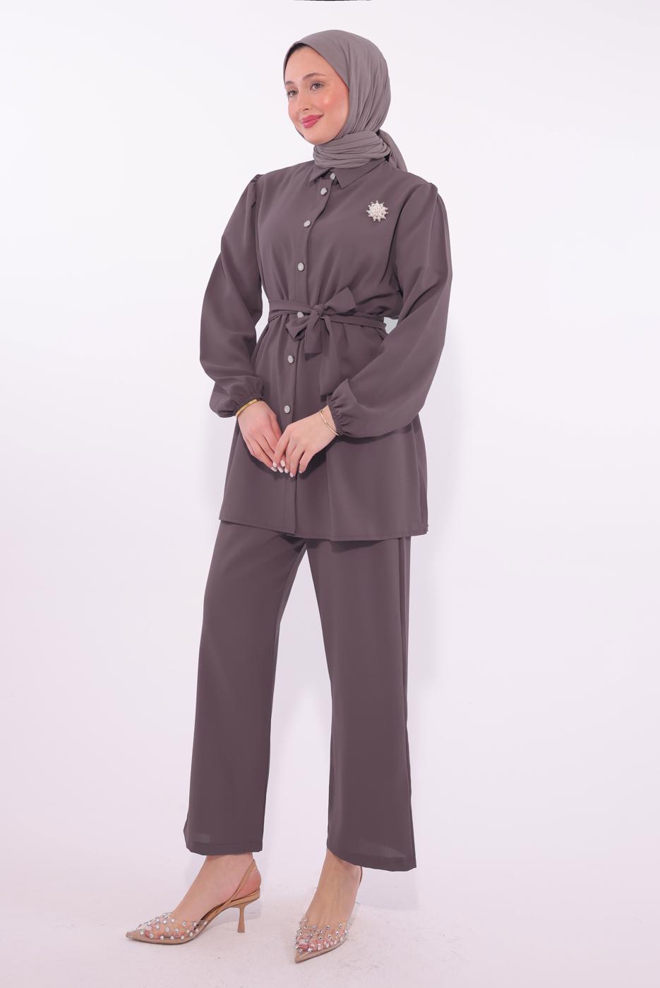 Tesettür giyim MÜRDÜM KUŞAKLI PANTOLONLU TAKIM T 8674
