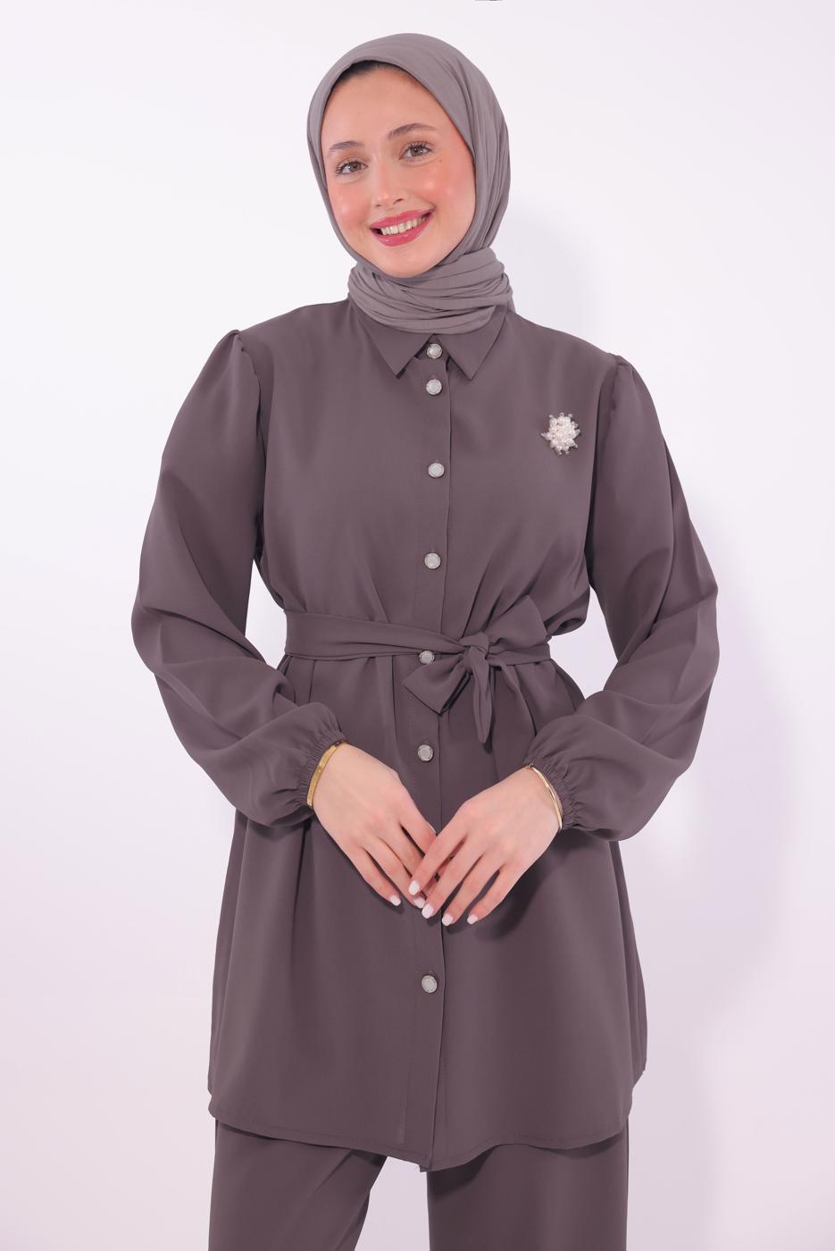 Tesettür giyim MÜRDÜM KUŞAKLI PANTOLONLU TAKIM T 8674