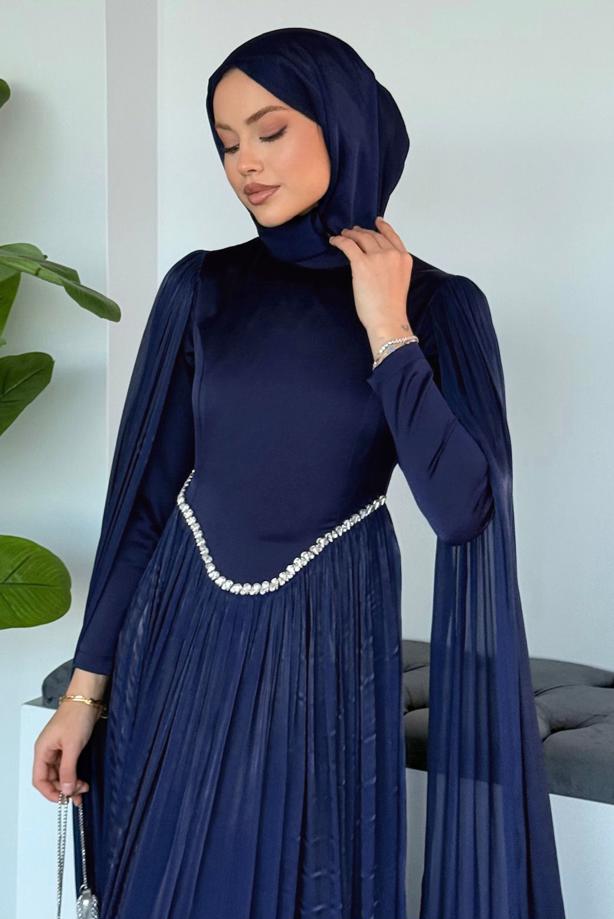 Tesettür giyim LACİVERT TAŞ DETAYLI ABİYE ELBİSE T 2626 - TRENDTESETTÜR