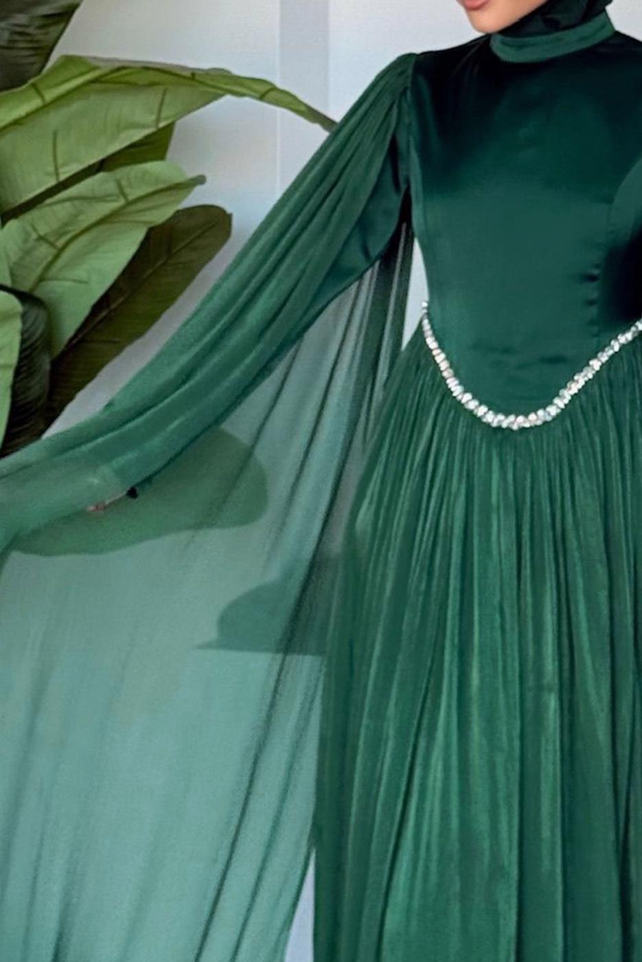 Tesettür giyim YEŞİL TAŞ DETAYLI ABİYE ELBİSE T 2626