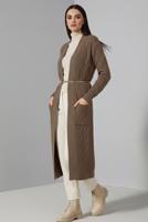 Tesettür giyim VİZON ÖRGÜ DESENLİ TRİKO HIRKA T 7182