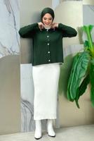 Tesettür giyim YEŞİL TRİKO HIRKA T 0751