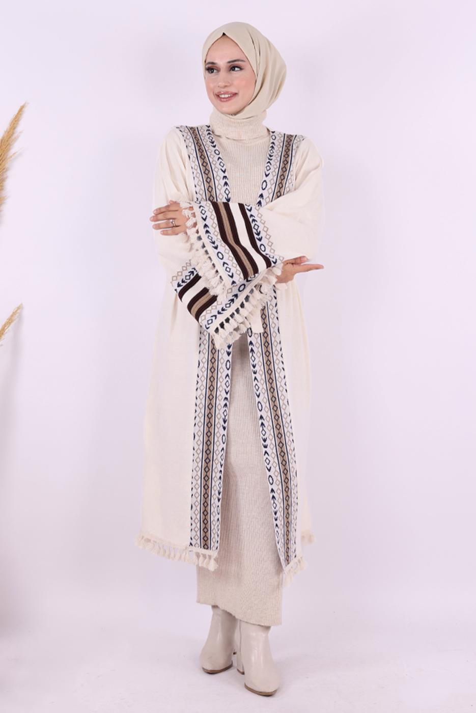 Tesettür giyim BEJ ETNİK DESENLİ TRİKO KİMONO T 57621