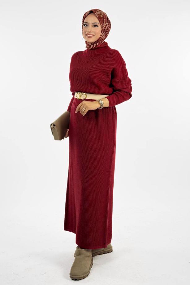 Vêtements hijab ROUGE BORDEAUX ROBE EN MAILLE T 00381 - TRENDTESETTÜR