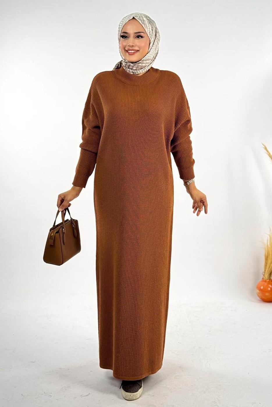 Vêtements hijab TABA ROBE EN MAILLE T 00381