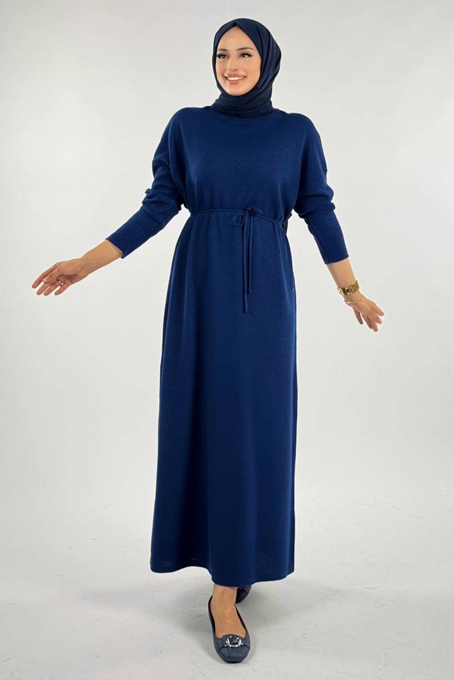 Vêtements hijab BLEU MARINE ROBE EN MAILLE BRILLANTE T 51381