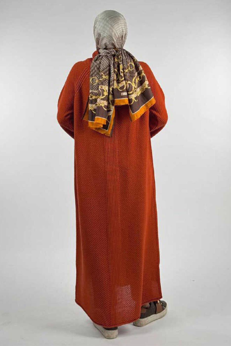 Vêtements hijab BRUN ROBE EN MAILLE À COL ROULÉ T 90281