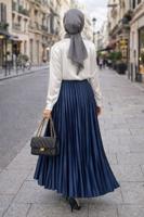 Tesettür giyim LACİVERT PİLİSELİ ETEK T 0654