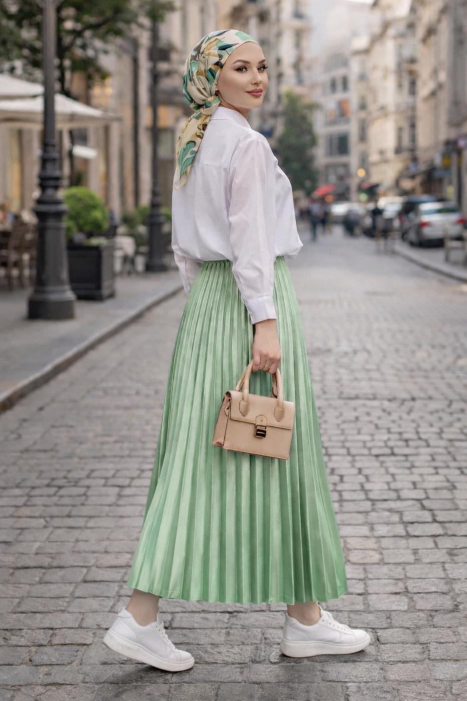 Tesettür giyim YEŞİL PİLİSELİ ETEK T 0654