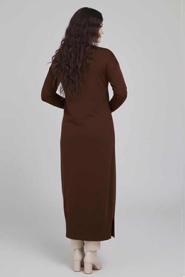 Tesettür giyim KAHVE V-YAKA UZUN HIRKA T 0523 - TRENDTESETTÜR