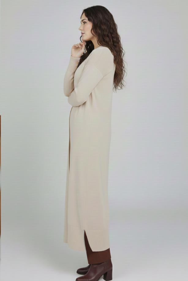 Tesettür giyim BEJ V-YAKA UZUN HIRKA T 0523 - TRENDTESETTÜR