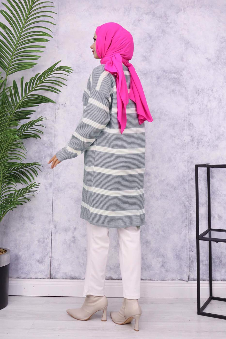 Tesettür giyim GRİ ÇİZGİLİ HIRKA T 0903