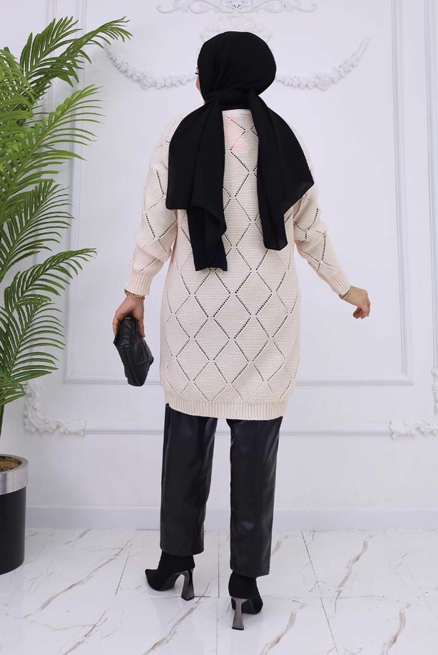 Tesettür giyim BEJ BAKLAVA DESENLİ HIRKA T 904 - TRENDTESETTÜR