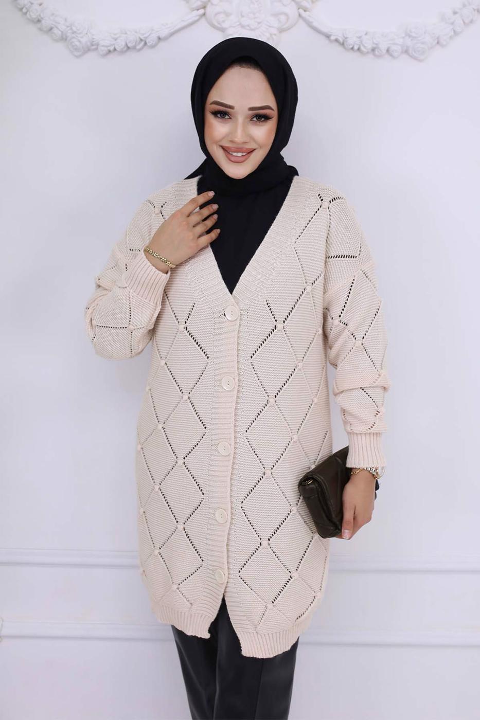 Tesettür giyim BEJ BAKLAVA DESENLİ HIRKA T 904