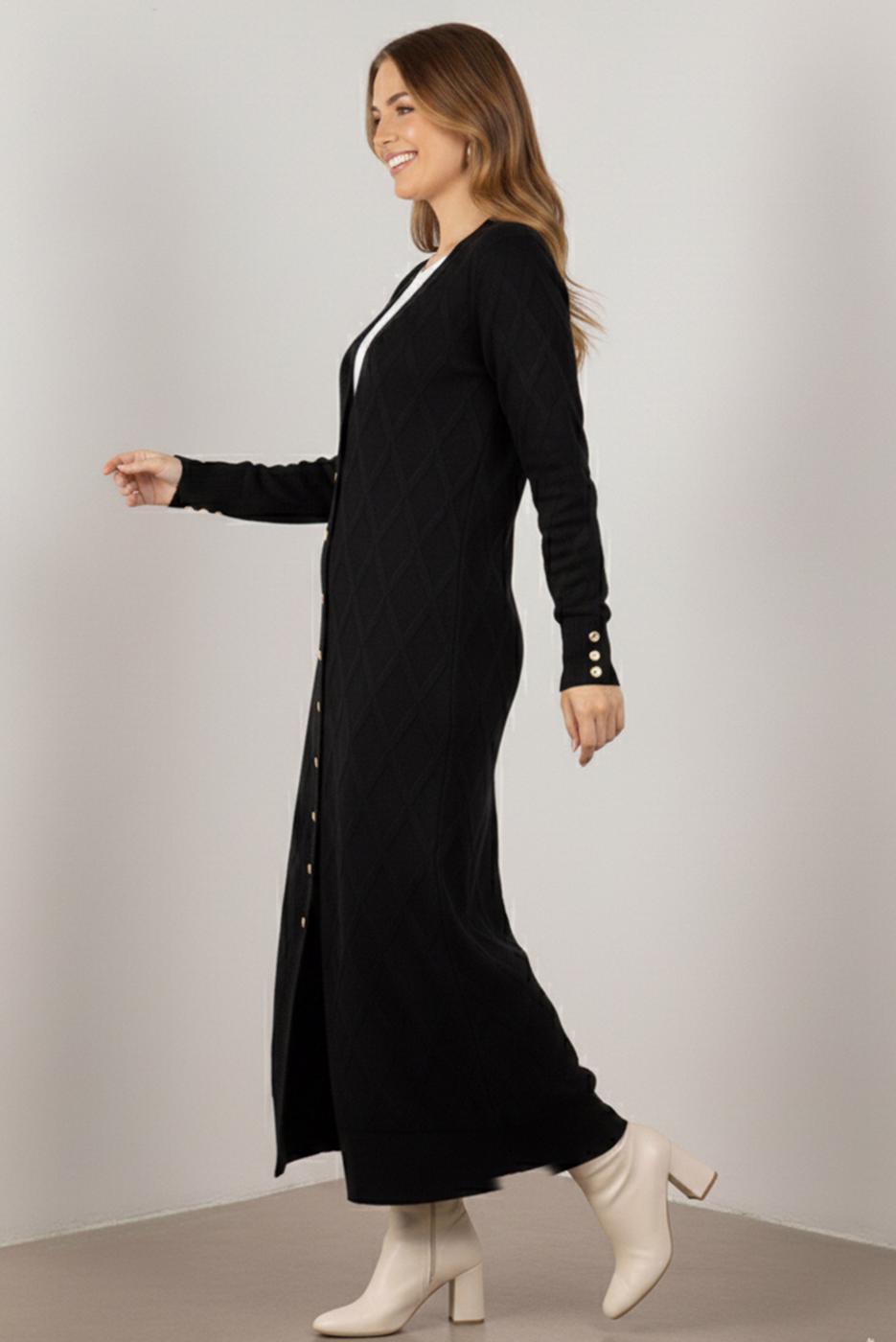 Tesettür giyim SİYAH BAKLAVA DESENLİ UZUN HIRKA T 5923