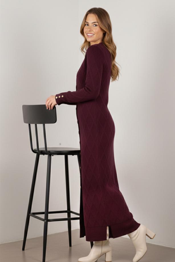 Tesettür giyim MÜRDÜM BAKLAVA DESENLİ UZUN HIRKA T 5923 - TRENDTESETTÜR