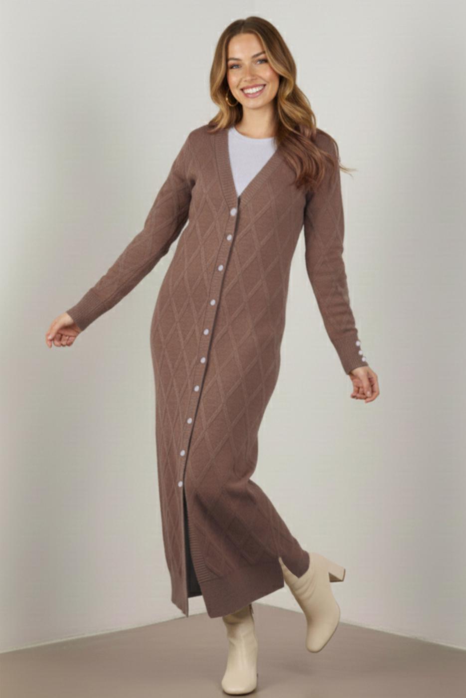 Tesettür giyim VİZON BAKLAVA DESENLİ UZUN HIRKA T 5923