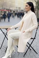 Tesettür giyim EKRU TRİKO HIRKA T 6417