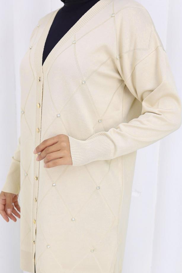 Tesettür giyim BEJ BAKLAVA DESENLİ UZUN HIRKA T 6423 - TRENDTESETTÜR