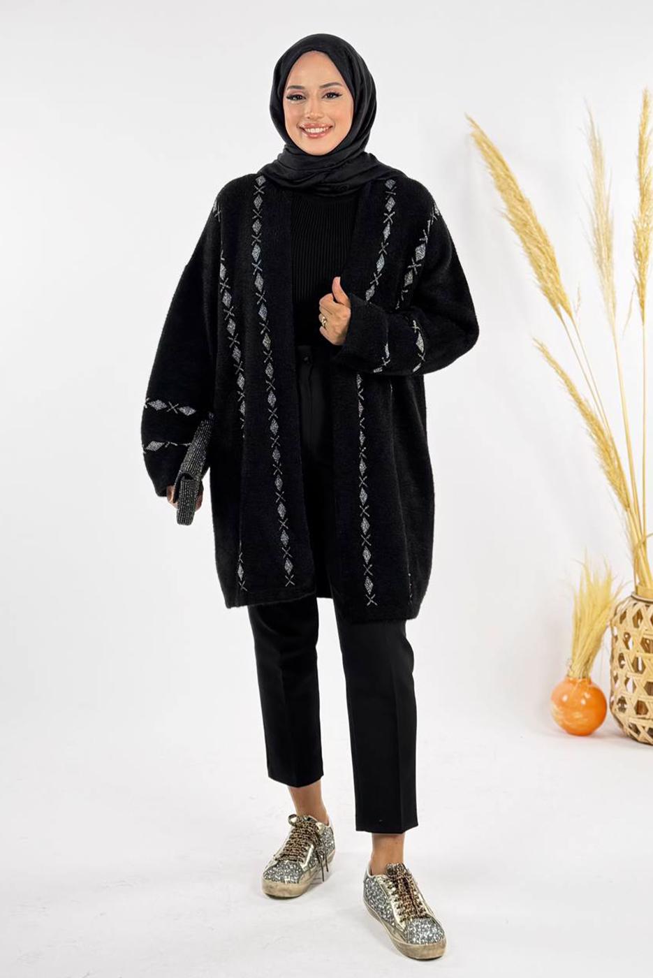 Tesettür giyim SİYAH DESENLİ HIRKA T 72381