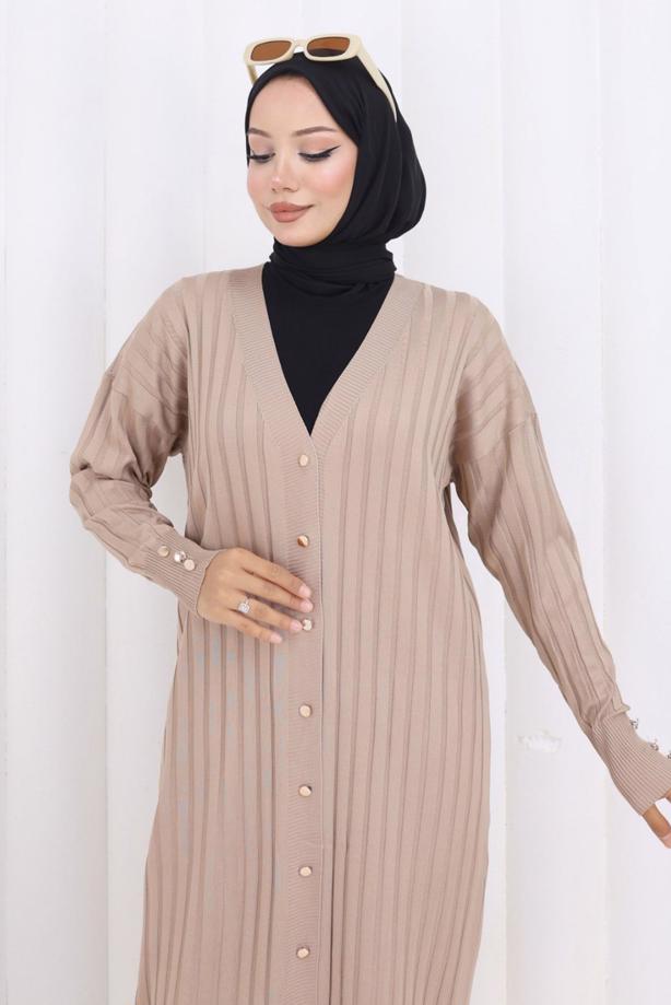 Tesettür giyim BEJ UZUN TRİKO HIRKA T 7523 - TRENDTESETTÜR