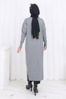 Tesettür giyim GRİ UZUN TRİKO HIRKA T 7523